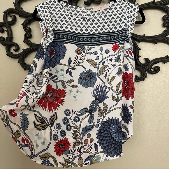 LOFT Tops - Ann Taylor LOFT Top Ruffle Cap Sleeve Floral Size Petite Medium